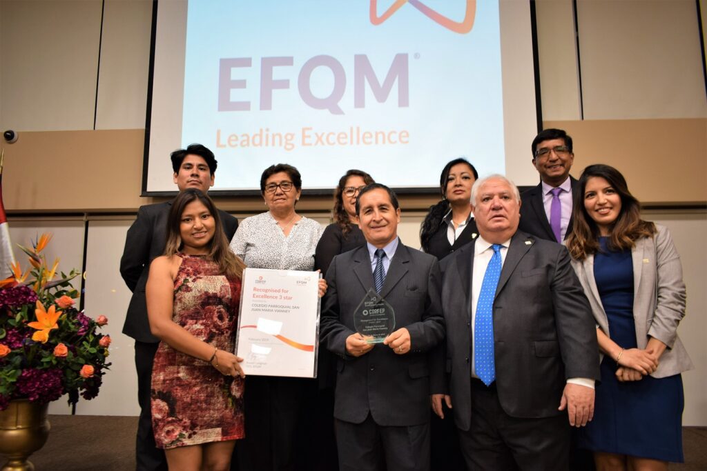 2-RFQM-SJMV-DIRECTOR-Y-DOCENTES-1024x683